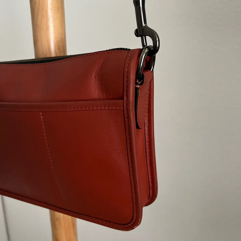 Coach Heritage Convertible Crossbody Wristet Pouch Preloved Terracotta - Picture 4 of 10